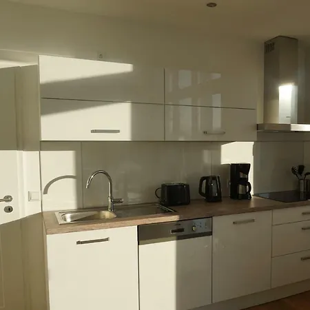 Nyaraló Silbermoewe